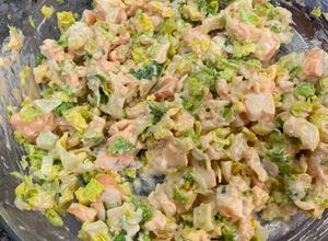 Foto principal de Ensalada de langostinos y lechuga