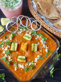 પનીર ટીક્કા મસાલા (Paneer Tikka Masala Recipe in Gujarati) રેસીપી મુખ્ય ફોટો