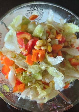 A picture of Veg corn salad.