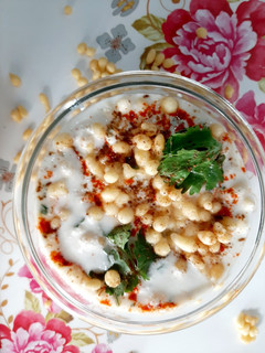 बूँदी रायता (Boondi raita recipe in Hindi) रेसिपी मुख्य फोटो