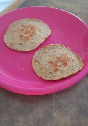 Una foto de Panqueques de frutas. Apto APLV. Se puede adaptar sin tacc