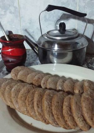 Una foto de Galletas tipo bizcocho de chocolate! pero con algo súper exprés