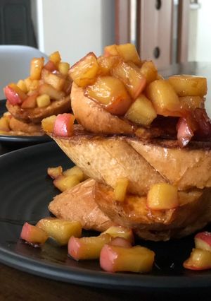 Foto resep French Toast & Caramelised Apple