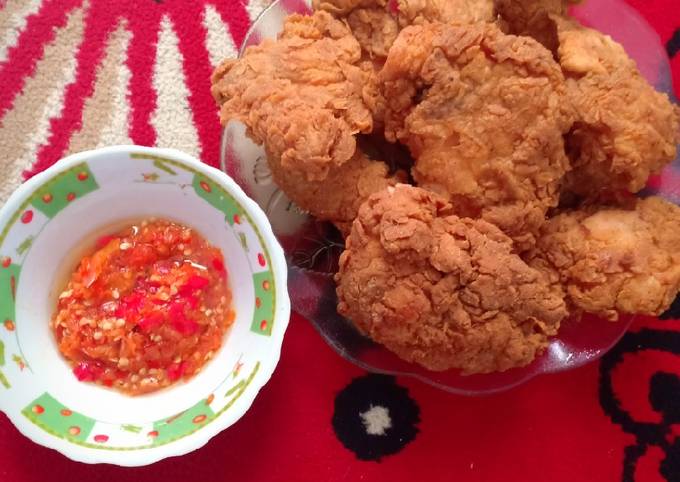 Ayam goreng tepung Krispy + sambal bawang