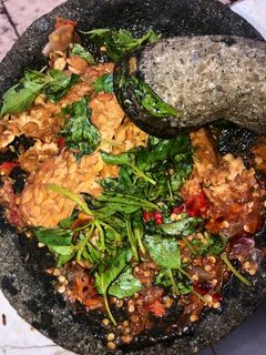 Foto resep Sambel tempe penyet kemangi