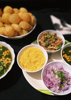 A picture of Pani Puri.