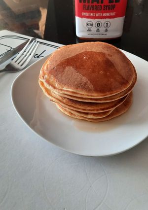 Una foto de Panqueques de avena y yogurt