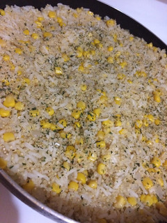Una foto de Arroz, quinoa y choclo