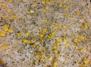 Una foto de Arroz, quinoa y choclo