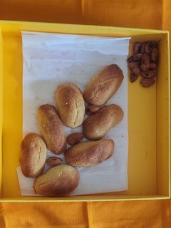 લંડન આલમંડ કુકીઝ (London Almond Cookies Recipe In Gujarati) રેસીપી મુખ્ય ફોટો