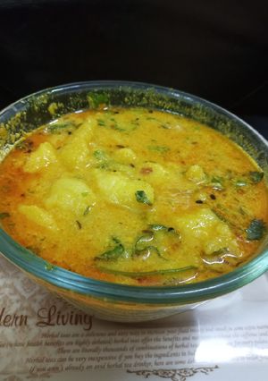 A picture of Dahi Ke Aloo.