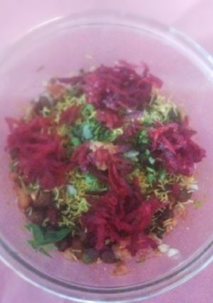 A picture of Chana Chatpati.