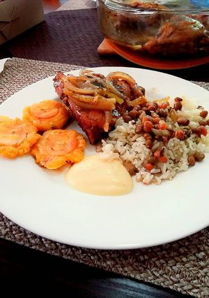 Una foto de Muslos de pollo Borracho al Jengibre