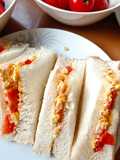 Sandwich telur tomat