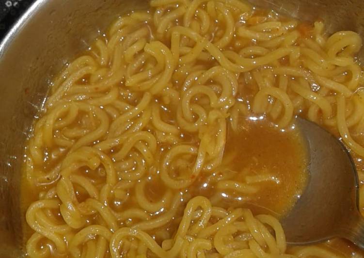 Step-by-Step Guide to Prepare Super Quick Homemade Soupy Maggi Noodles