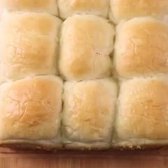 A picture of Faris bread.