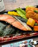 Nori and Salmon 🇯🇵 Japanese Standard Obento Lunch Box