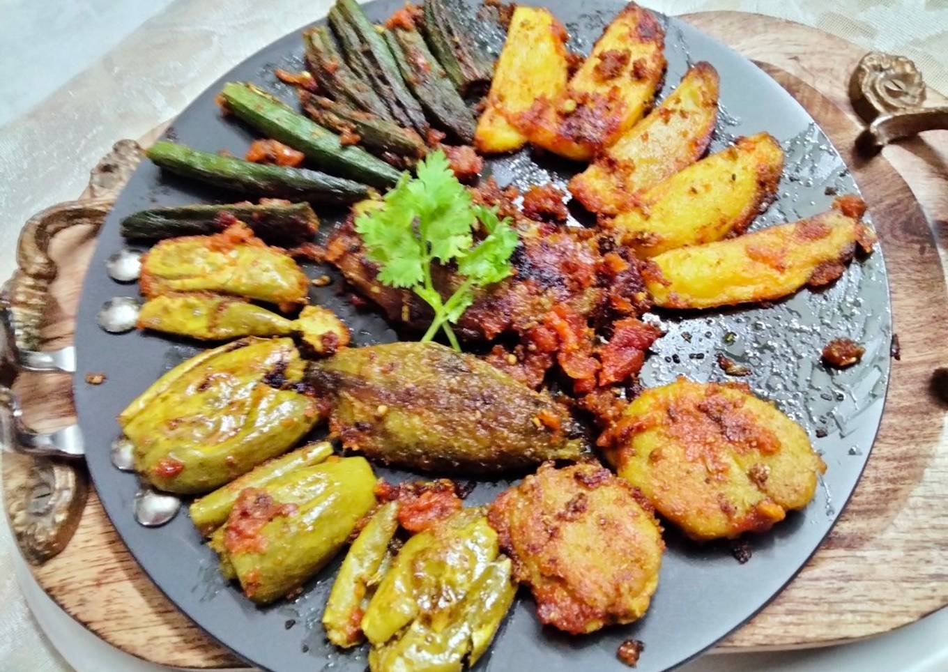Achari tawa vegetables