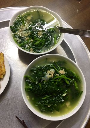 Hình của món Canh cải cúc nấu cá bống đục.