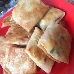 Lumpia Isian Kentang Wortel রেসিপির প্রধান ছবি