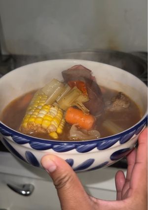 A picture of Caldo de Res.