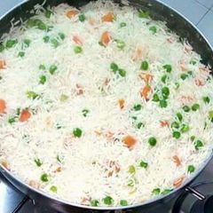 A picture of Vegetable rice.