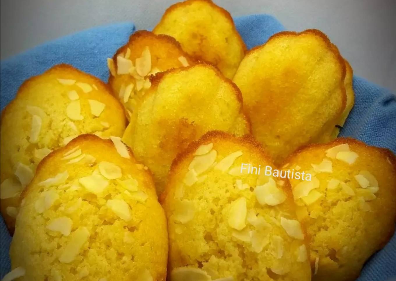 Madeleine de almendra