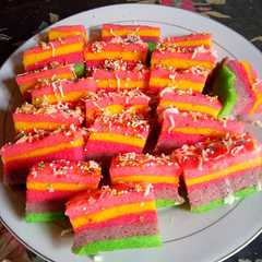 รูปของ Rainbow cake kukus ny.liem