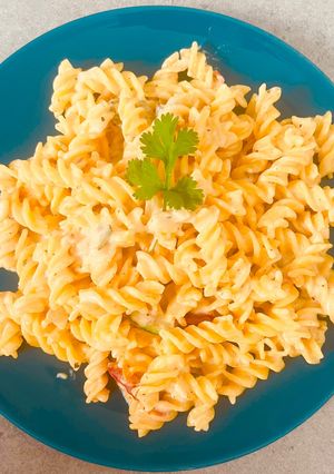 A picture of Fusilli Pasta with White Creamy Sauce😋(Maize-Rice).