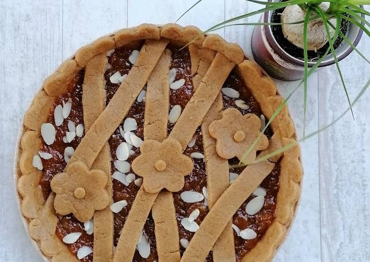 Crostata con marmellata di arance
