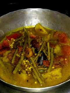 সজনে ডাঁটার তরকারি (sojne datar torkari recipe in Bengali) রেসিপির প্রধান ছবি