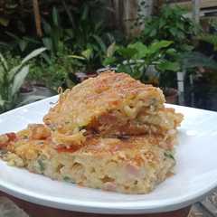 รูปของ Omelet Mie Telor