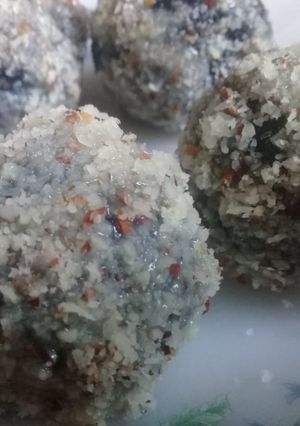 A picture of Oreo Coconut Balls.