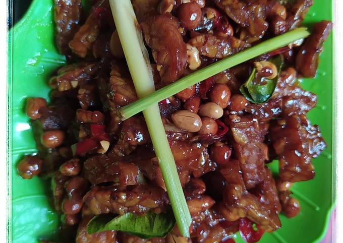 Wajib coba! Resep termudah memasak Kering Tempe Kacang Tanah yang lezat