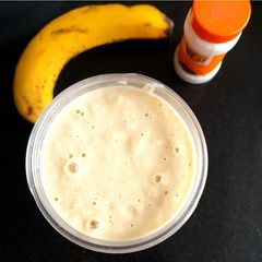 A picture of Banana Oat Smoothie.