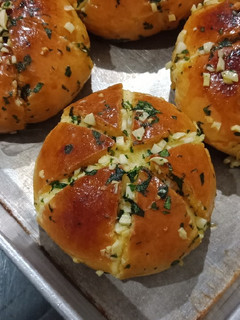 Foto resep Korean garlic cheese bread