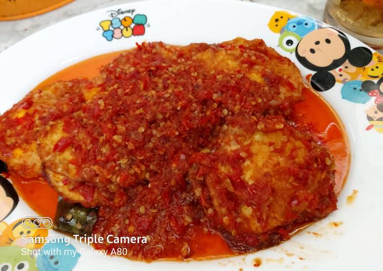 Telor ceplok balado