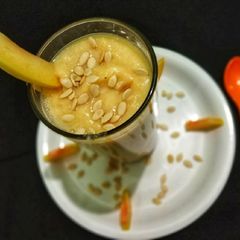 Papaya-Banana Smoothy A picture of Papaya-Banana Smoothy.