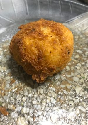 Una foto de Croquetas de papa con muzzarella! Exquisitas!!