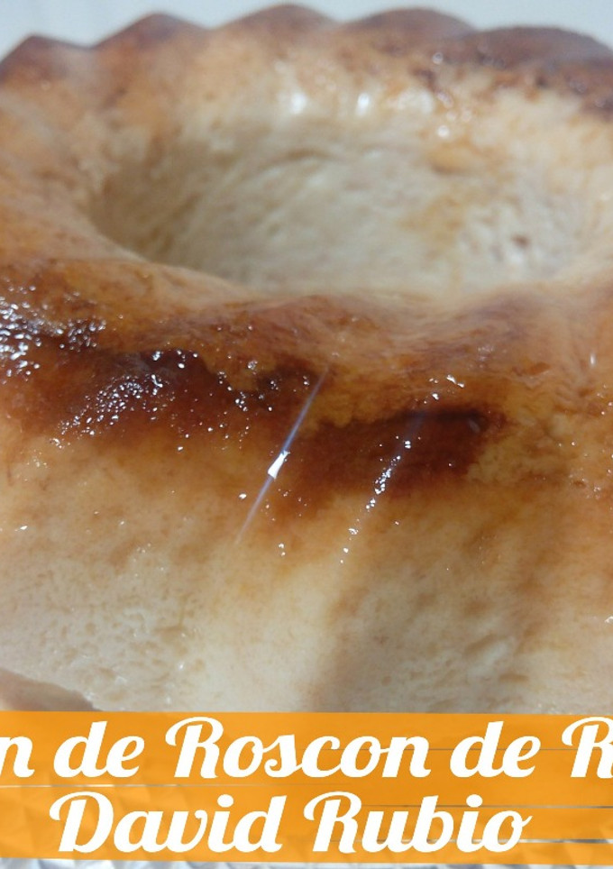 Una foto de Pudin de roscón de reyes en el microondas