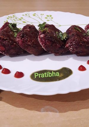 A picture of Red Velvet heart cutlets.
