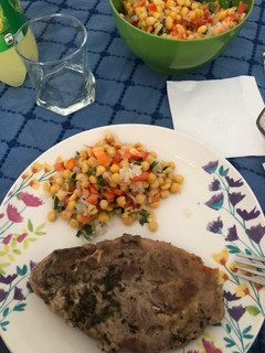 Una foto de Ensalada de Garbanzos