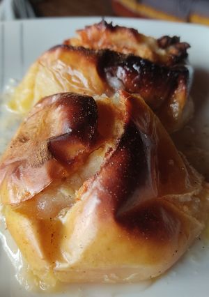Una foto de Manzana asadas
