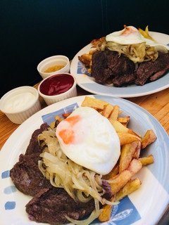 Una foto de Bistec 🥩 a lo pobre