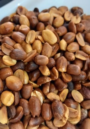 A picture of Roasted groundnut.