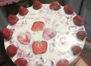 Hình của món Bánh thạch Dâu Tây sữa chua 😇.