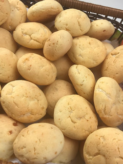 Una foto de Pão de Queijo Brasileiro