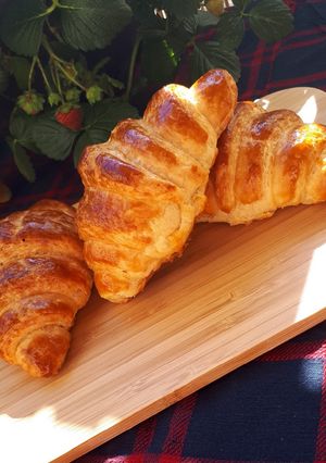 Croissant (igazi francia recept alapján) recept fotója