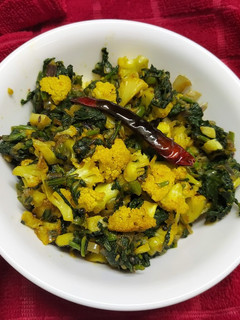A picture of Curried Cauliflower with Spinach.