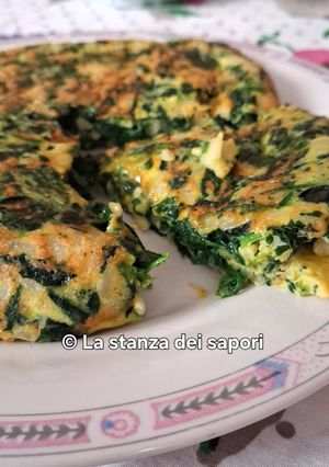 Foto di Frittata con riso, spinaci e parmigiano 🧀🌿